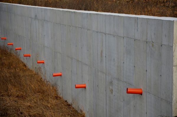 Cost of Retaining Wall Drainage in Chesterfield
